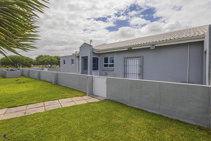 4 Bedroom Property for Sale in Long Acres Country Estate Western Cape